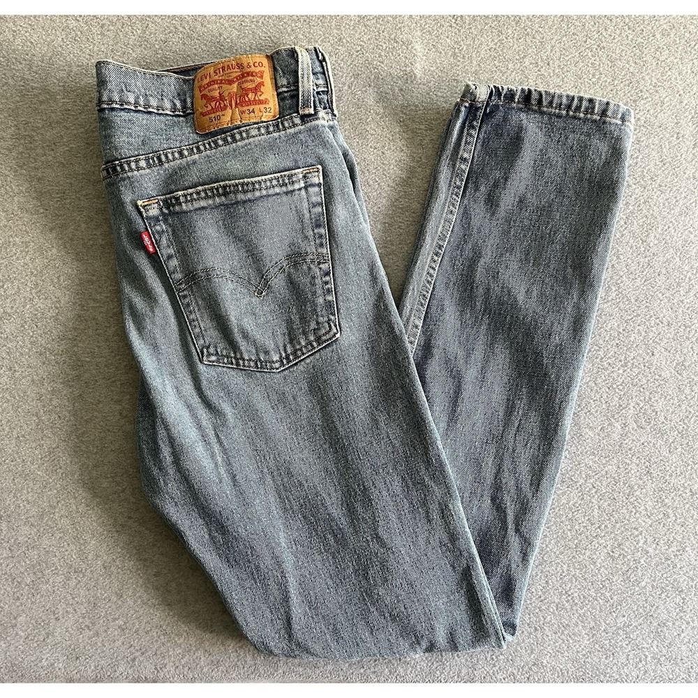 Levi's 510 Men's Skinny Jeans Size 34x32 Light Wash Blue Denim Stretch Distress